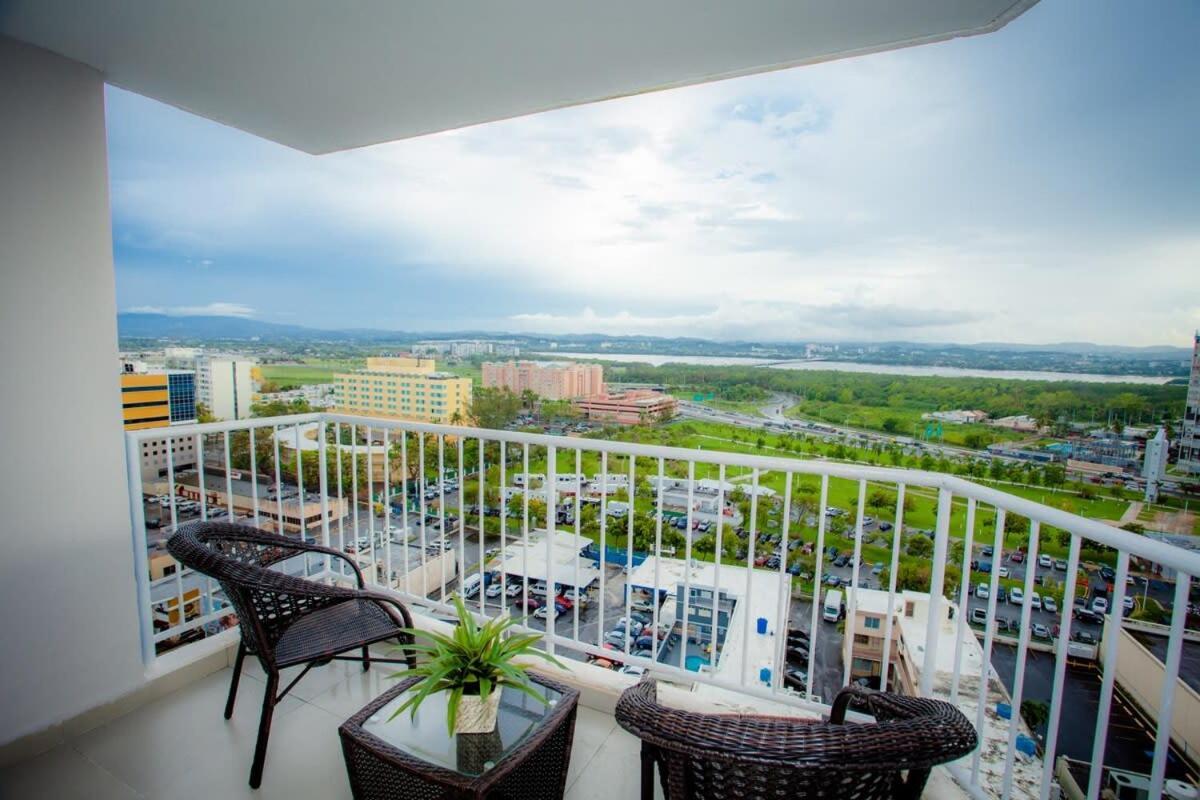 2Br Gem Ocean Front Building Isla Verde Beach San Juan Exterior photo